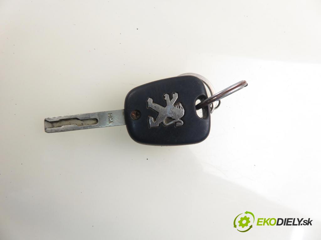 PEUGEOT 307 (3A/C) HB 2005 80,00 1.6 HDi 110 1560,00 spinačka 36353100 ; 9648445180 (Spínacia skrinka)