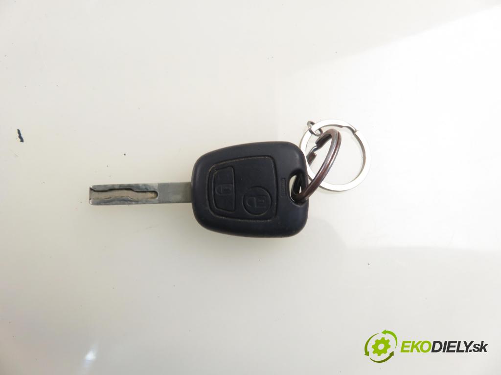 PEUGEOT 307 (3A/C) HB 2005 80,00 1.6 HDi 110 1560,00 spinačka 36353100 ; 9648445180 (Spínacia skrinka)