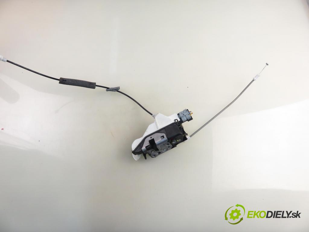 PEUGEOT 301 SEDAN 2013 85,00 1.6 VTi 115 - NFP (EC5) 1587,00 zámok 755051 ; PSA755051