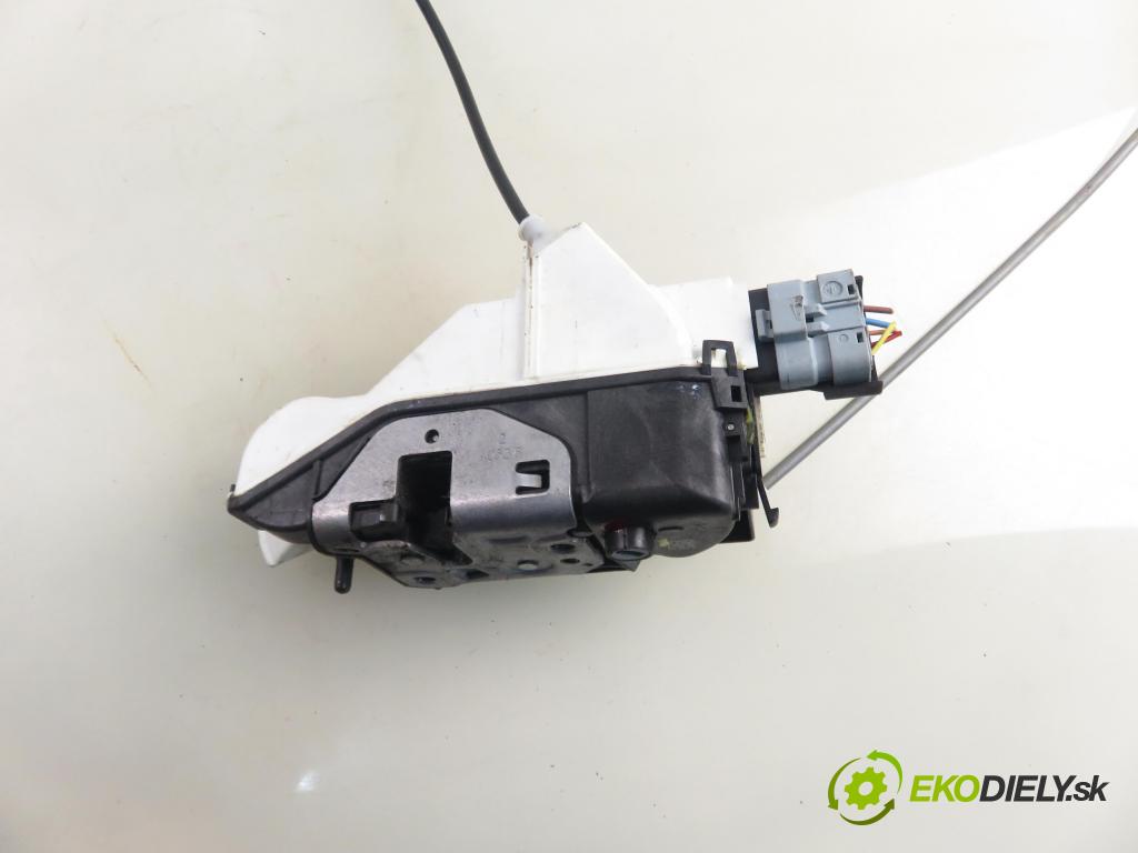 PEUGEOT 301 SEDAN 2013 85,00 1.6 VTi 115 - NFP (EC5) 1587,00 zámok 755051 ; PSA755051