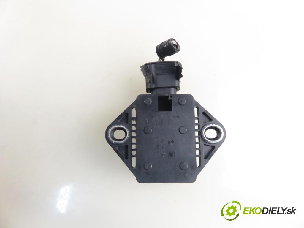 TOYOTA AVENSIS Kombi (_T25_) KOMBI 2005 110,00 2.2 D-4D (ADT251) 150 - 2AD-FTV 2231,00 Snímač ESP 0265005273 ; 8918305020