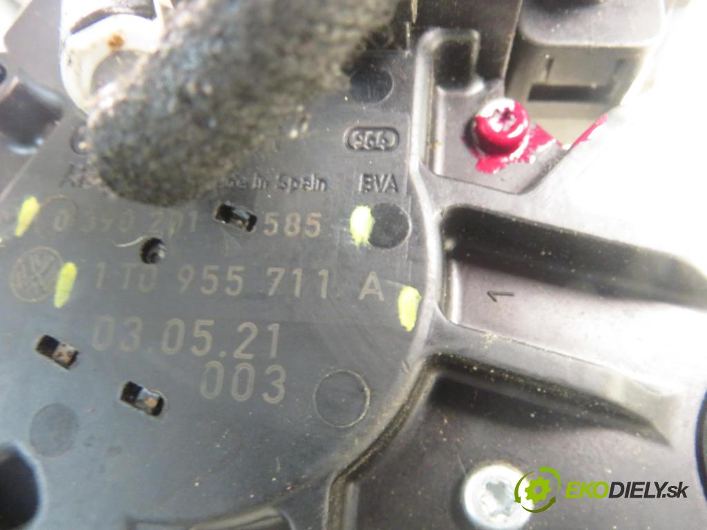 VW TOURAN (1T1, 1T2) MINIVAN 2003 74,00 1.9 TDI PD 100 - AVQ 1896,00 Motorček stierače zadné 1T0955711A ; 0390201585