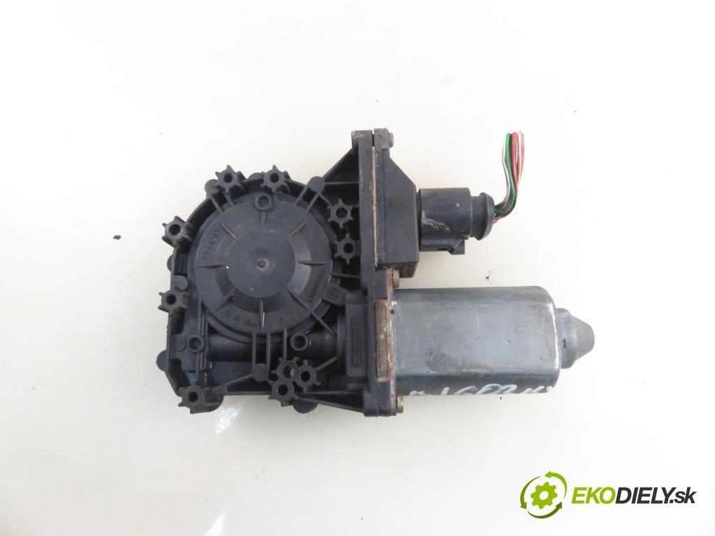 AUDI A3 (8L1) HB 2001 81,00 1.9 TDI - ASV 1896,00 Motorček sťahovania okien PP 8L4959802C
