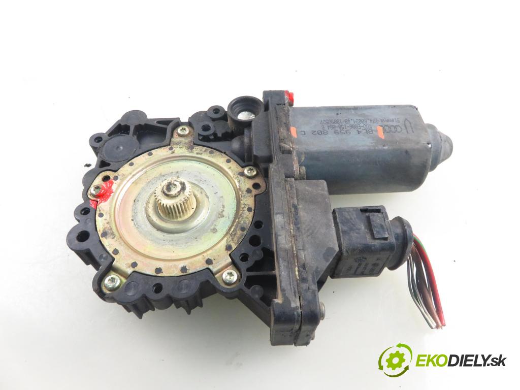 AUDI A3 (8L1) HB 2001 81,00 1.9 TDI - ASV 1896,00 Motorček sťahovania okien PP 8L4959802C