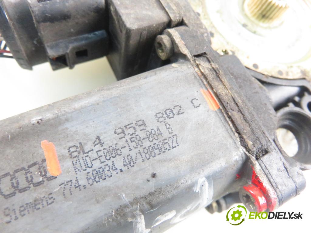 AUDI A3 (8L1) HB 2001 81,00 1.9 TDI - ASV 1896,00 Motorček sťahovania okien PP 8L4959802C