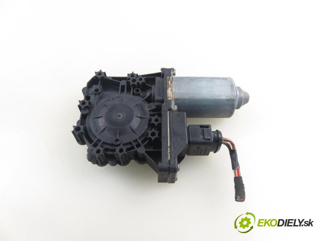 AUDI A3 (8L1) HB 2001 81,00 1.9 TDI - ASV 1896,00 Motorček sťahovania okien LP 8L4959801C