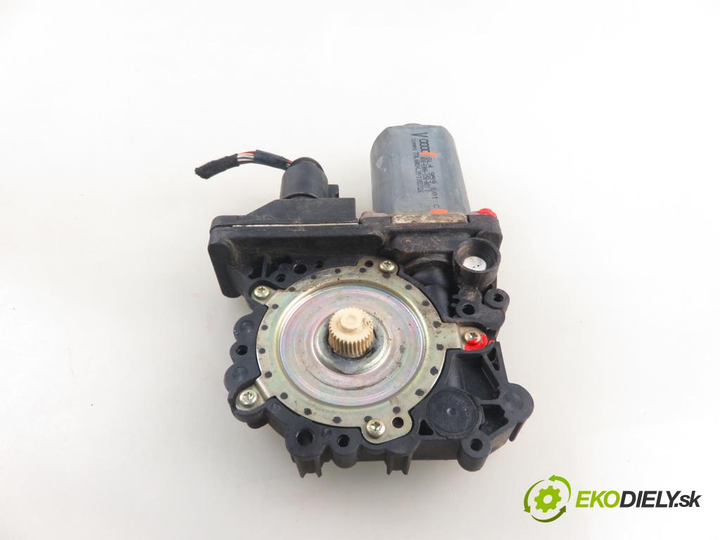 AUDI A3 (8L1) HB 2001 81,00 1.9 TDI - ASV 1896,00 Motorček sťahovania okien LP 8L4959801C