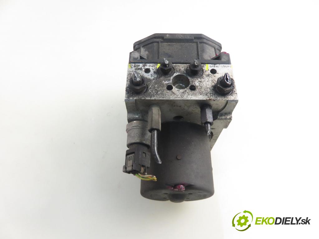 TOYOTA AVENSIS Kombi (_T25_) KOMBI 2005 110,00 2.2 D-4D (ADT251) 150 - 2AD-FTV 2231,00 pumpa ABS 8954105090 ; 0265950149 ; 4454005040 (Pumpy brzdové)