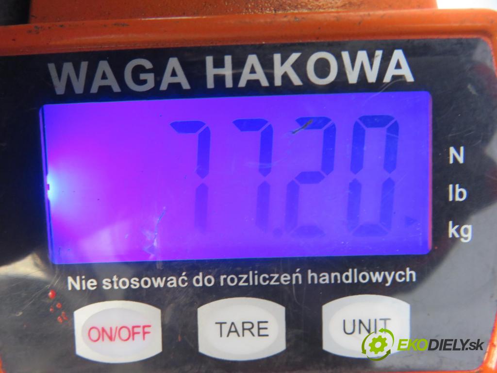 PEUGEOT PARTNER Skrzynia (5_, G_) FURGON 2004 66,00 2.0 HDi - RHY (DW10TD) 1997,00 výztuha zadní část 