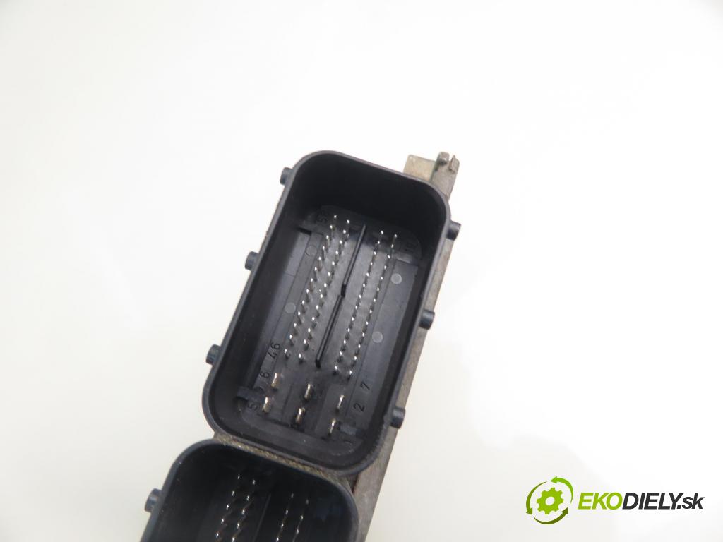 JEEP PATRIOT (MK74) SUV 2008 125,00 2.4 4x4 - DOHC 16V Dual VVT (ED3) 2360,00 Riadiaca jednotka Motor P68031787AD