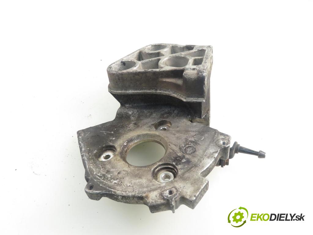 RENAULT SCENIC II (JM0/1_) MINIVAN 2005 88,00 1.9 dCi 120 - F9Q 812 1870,00 Uchytenie pumpy vstrekovacej 8200240204