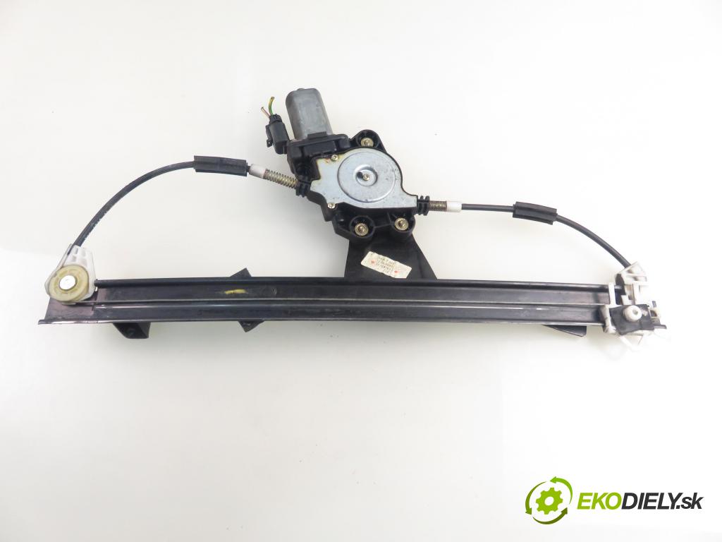 FIAT DOBLO Cargo (223_) FURGON 2003 74,00 1.9 JTD 100 - 182 B9.000 1910,00 mechanismus oken 51704763