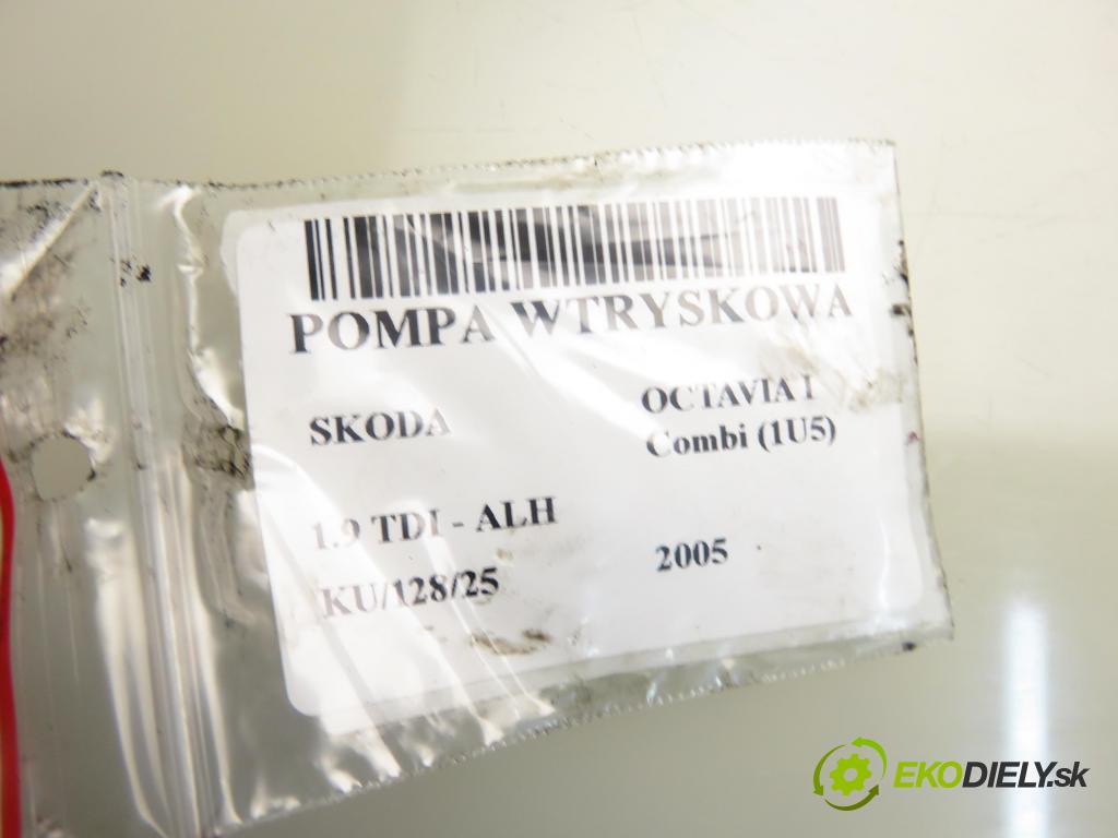 SKODA OCTAVIA I Combi (1U5) KOMBI 2005 66,00 1.9 TDI 90 - ALH 1896,00 Pumpa vstrekovacia 038130107D ; 0460404977 (Vstrekovacie čerpadlo)