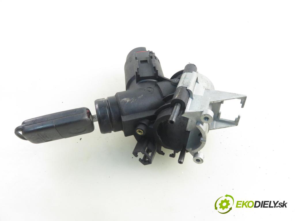 MERCEDES-BENZ KLASA A (W168) HB 1999 75,00 1.6 102 A 160  M 166.960 1598,00 spinačka  (Spínacia skrinka)