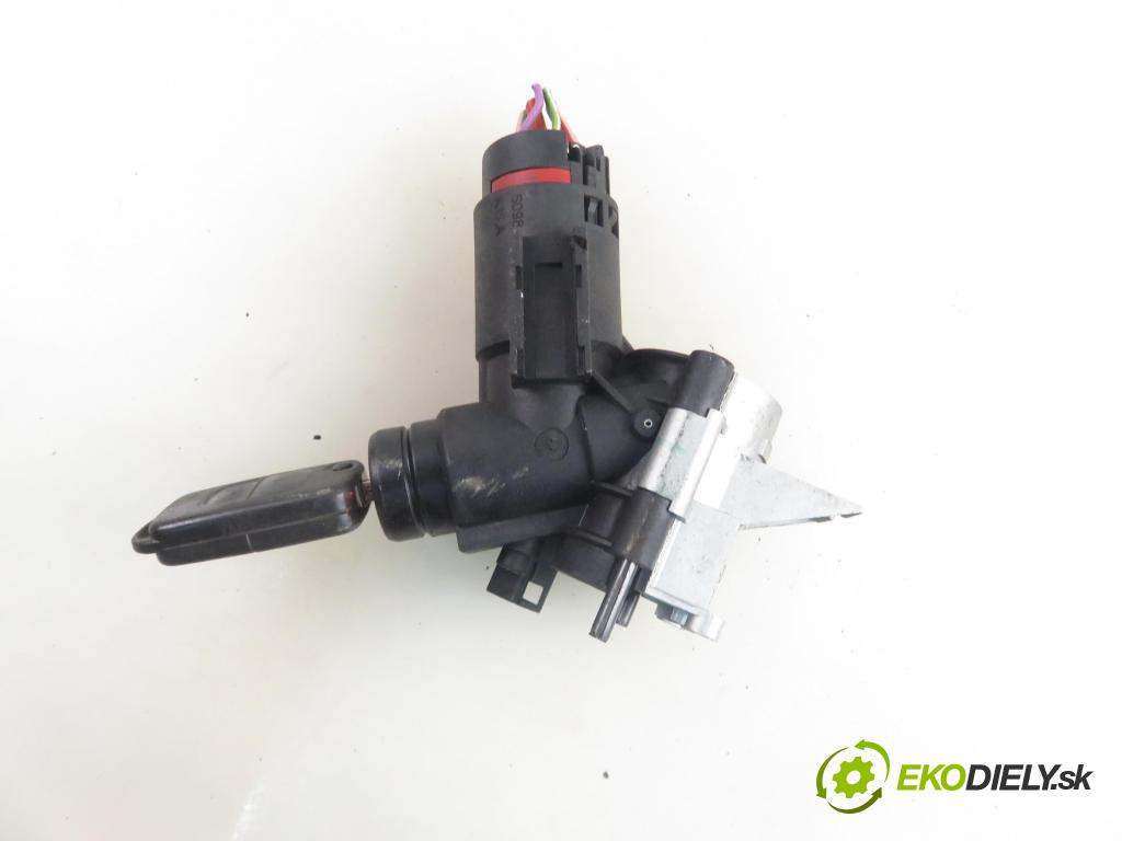 MERCEDES-BENZ KLASA A (W168) HB 1999 75,00 1.6 102 A 160  M 166.960 1598,00 spinačka  (Spínacia skrinka)