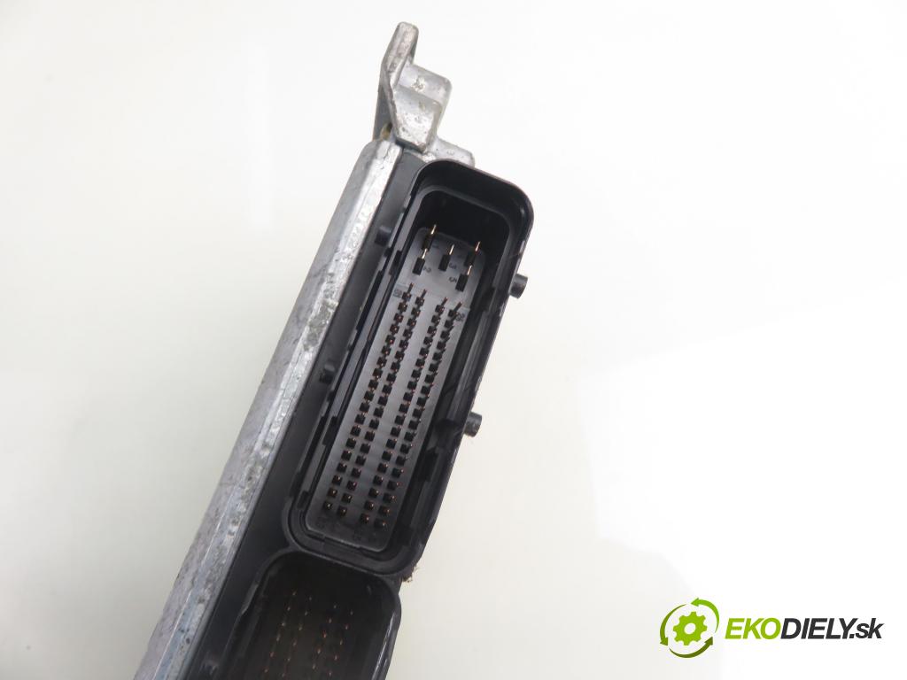 FIAT DUCATO Autobus (244_) BUS 2002 81,00 2.3 JTD - F1AE0481C 2286,00 Riadiaca jednotka Motor 0281010489 ; 1327239080