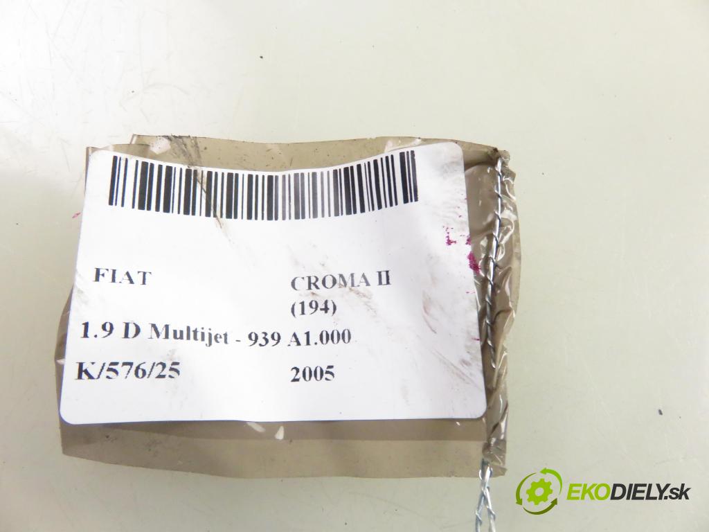FIAT CROMA (194_) KOMBI 2005 88,00 1.9 D Multijet 120 - 939 A1.000 1910,00 Brzdič strmeň LT