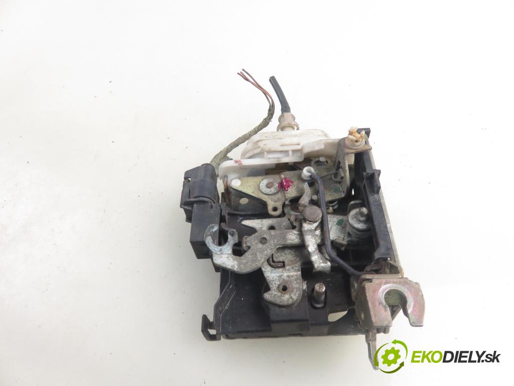 AUDI A3 (8L1) HB 2001 81,00 1.9 TDI - ASV 1896,00 zámok 8L1837016C