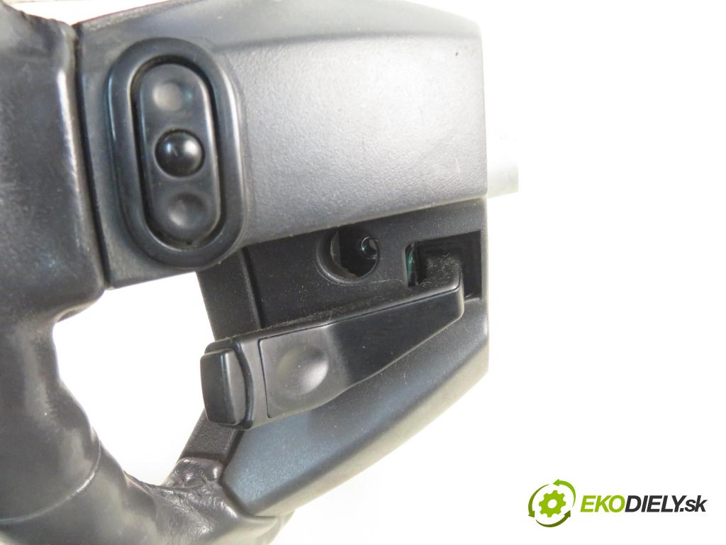 JEEP PATRIOT (MK74) SUV 2008 125,00 2.4 4x4 - DOHC 16V Dual VVT (ED3) 2360,00 Volant  (Volant)