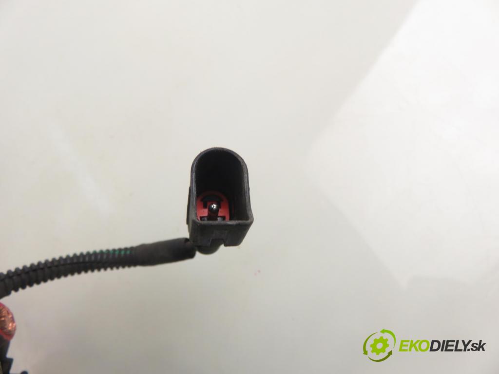 VOLVO S40 II (MS) SEDAN 2005 92,00 1.8 125 - B 4184 S11 1798,00 startér 3M5T11000AC (Startér)