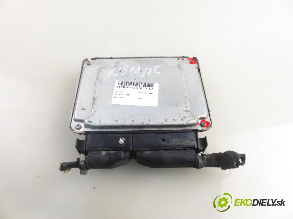 SEAT LEON (1M1) HB 2004 81,00 1.9 TDI - AHF 1896,00 Riadiaca jednotka Motor 038906012CA ; 0281010230