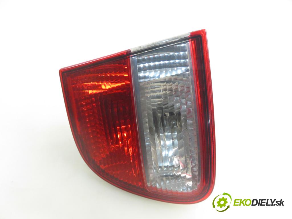 SEAT LEON (1M1) HB 2004 81,00 1.9 TDI - AHF 1896,00 Svetlo ľavé zadné kufor 1M6945091B