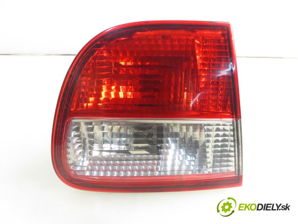 SEAT LEON (1M1) HB 2004 81,00 1.9 TDI - AHF 1896,00 Svetlo ľavé zadné kufor 1M6945091B