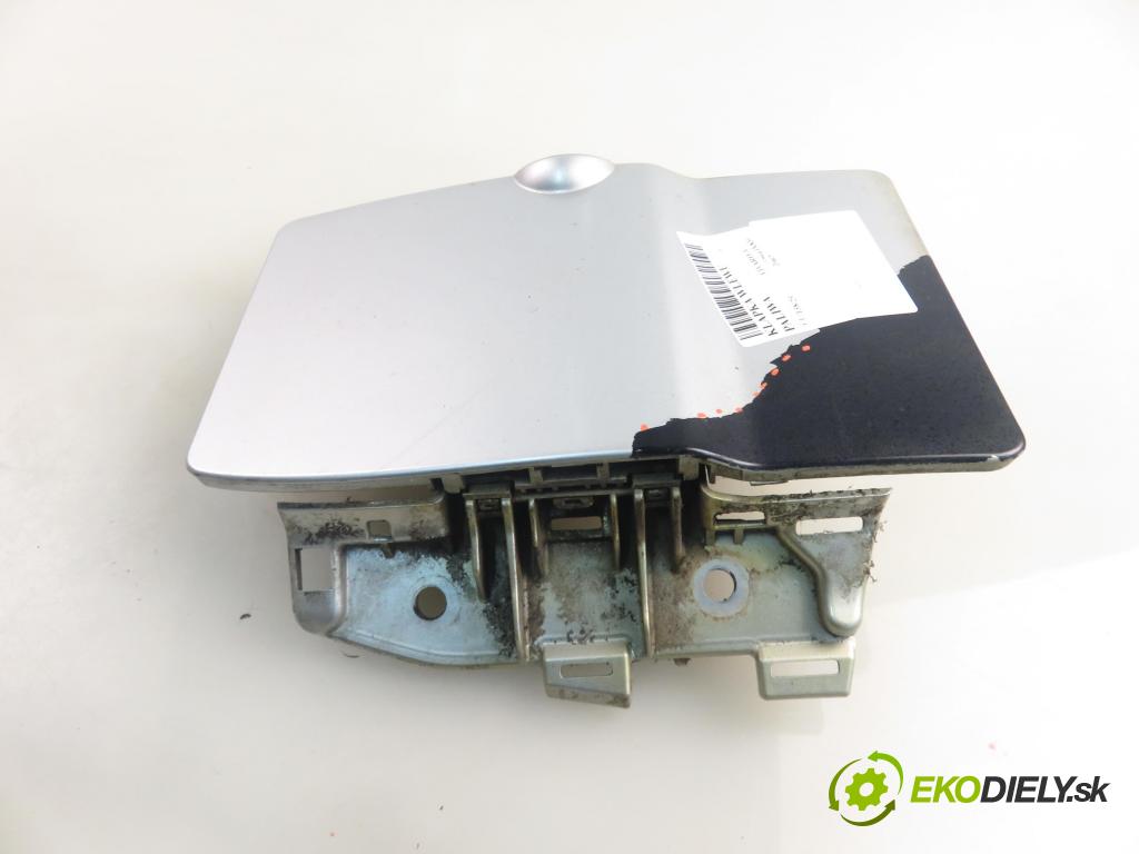OPEL VIVARO A Skrzynia (X83) FURGON 2007 84,00 2.5 CDTI - G9U 630 2464,00 dvířka nádrže paliva 8200030800 (Ostatné)