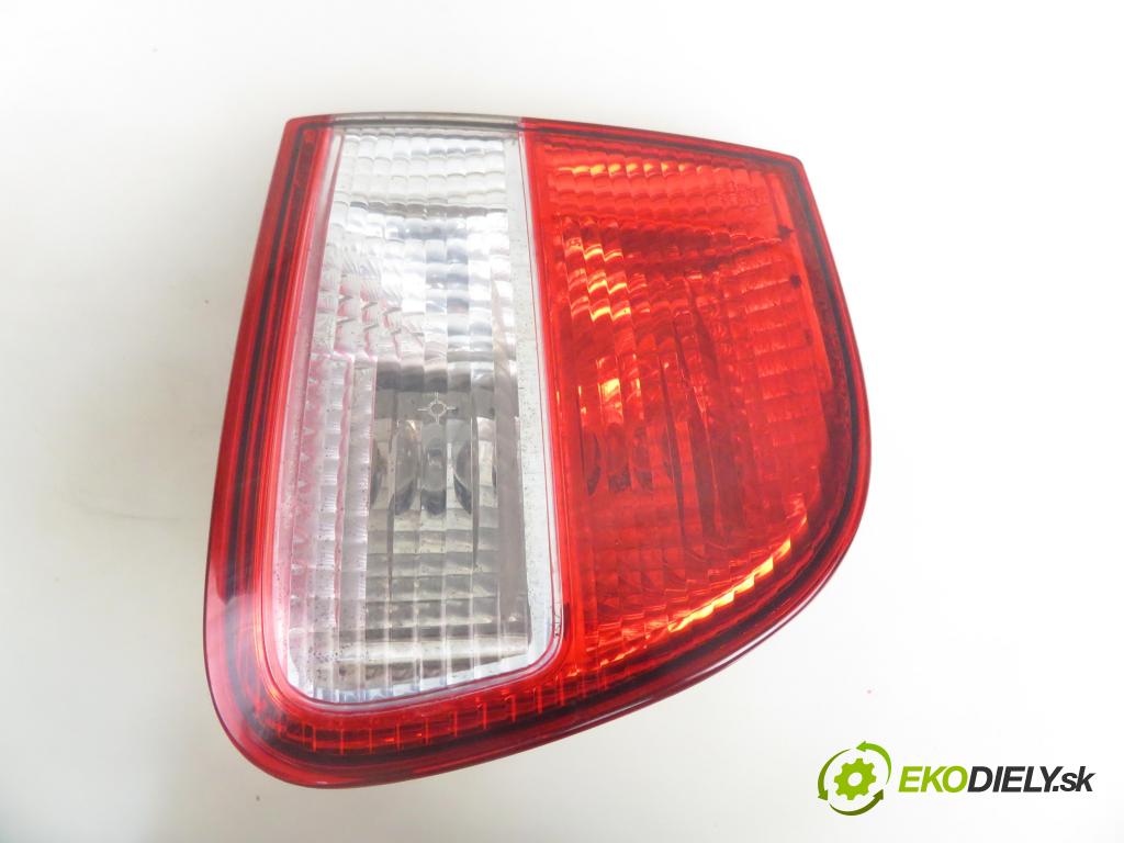 SEAT LEON (1M1) HB 2004 81,00 1.9 TDI - AHF 1896,00 Svetlo pravé zadné kufor 1M6945092B