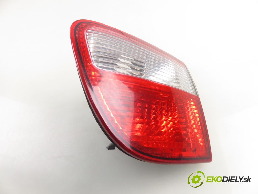 SEAT LEON (1M1) HB 2004 81,00 1.9 TDI - AHF 1896,00 Svetlo pravé zadné kufor 1M6945092B