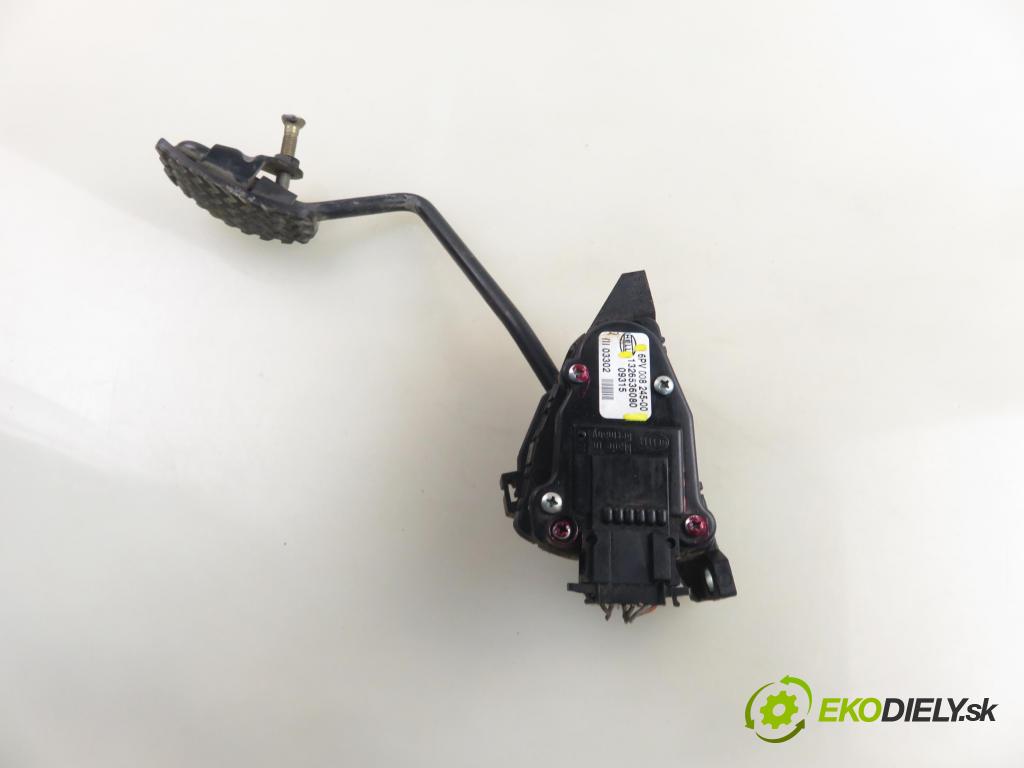 FIAT DUCATO Autobus (244_) BUS 2002 81,00 2.3 JTD - F1AE0481C 2286,00 Potenciometer plynu 6PV00824500 ; 1326536080 (Potenciometer plynového pedálu)