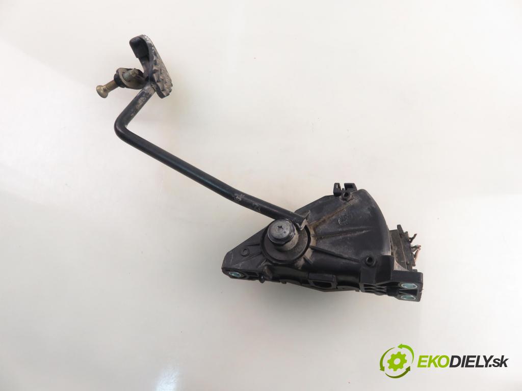 FIAT DUCATO Autobus (244_) BUS 2002 81,00 2.3 JTD - F1AE0481C 2286,00 Potenciometer plynu 6PV00824500 ; 1326536080 (Potenciometer plynového pedálu)