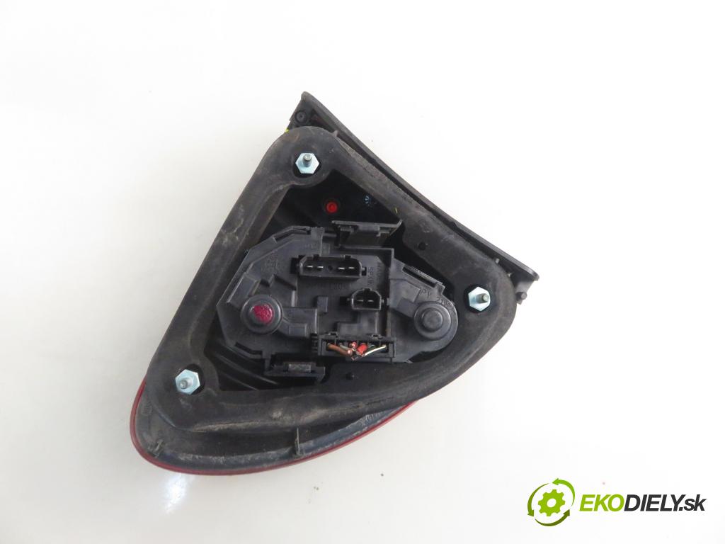 SEAT LEON (1M1) HB 2004 81,00 1.9 TDI - AHF 1896,00 Svetlo ľavé zadné 1M6945095A