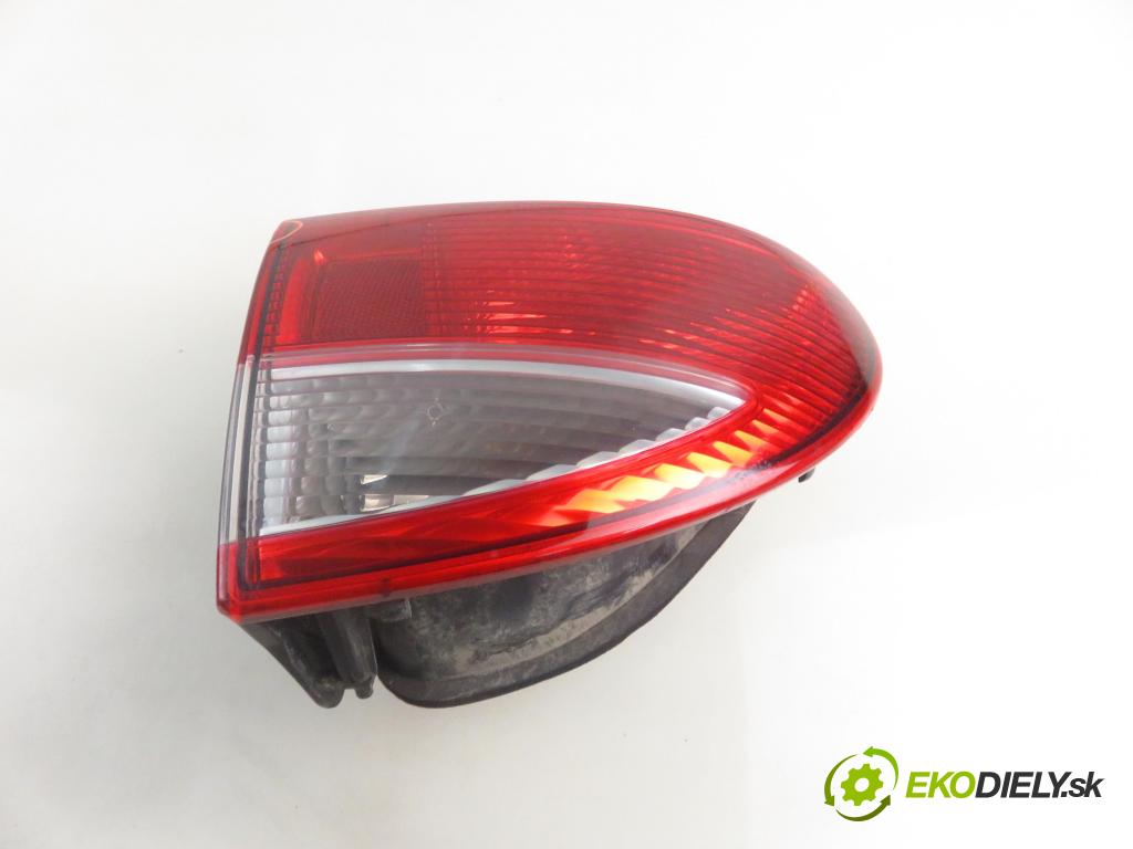SEAT LEON (1M1) HB 2004 81,00 1.9 TDI - AHF 1896,00 Svetlo ľavé zadné 1M6945095A