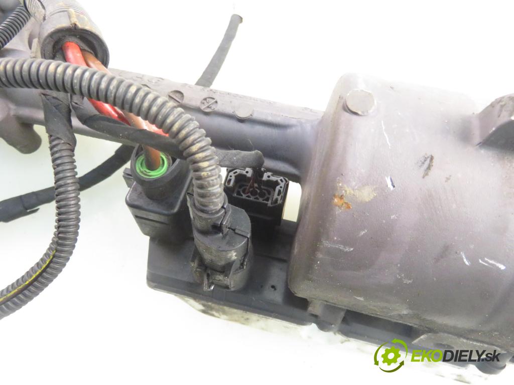 VW TOURAN (1T3) MINIVAN 2012 103,00 2.0 TDI - CFHC 1968,00 Riadenie ZE riadením 5WK46800K04 ; 1T1423050B