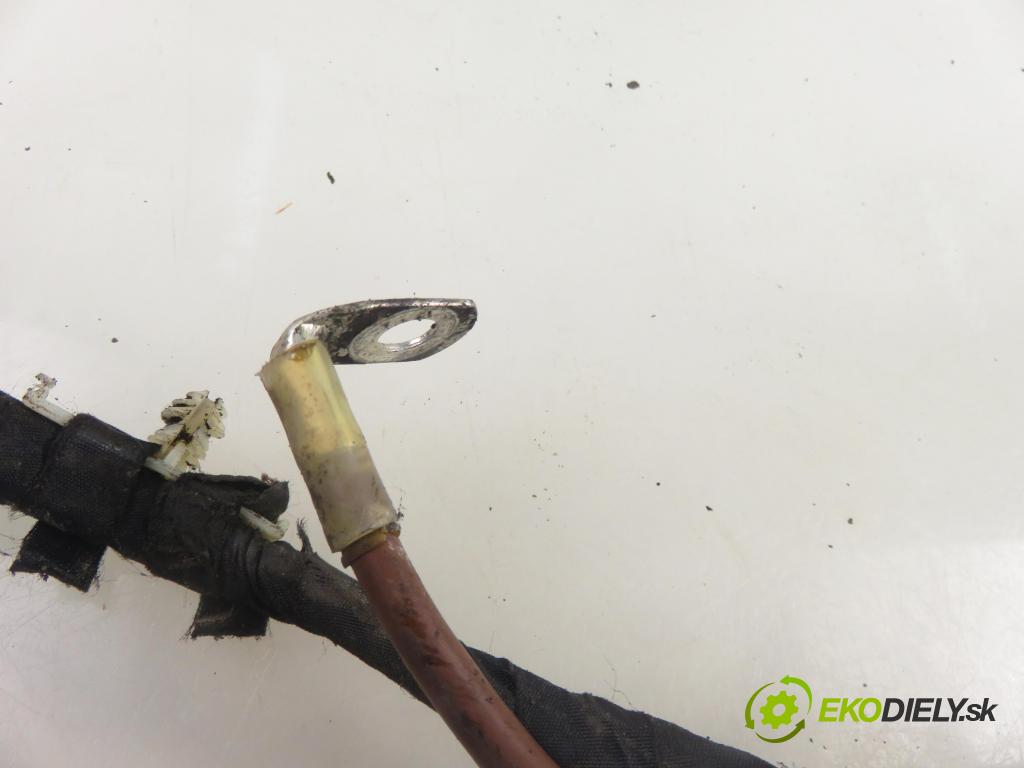 VW TOURAN (1T3) MINIVAN 2012 103,00 2.0 TDI - CFHC 1968,00 Riadenie ZE riadením 5WK46800K04 ; 1T1423050B