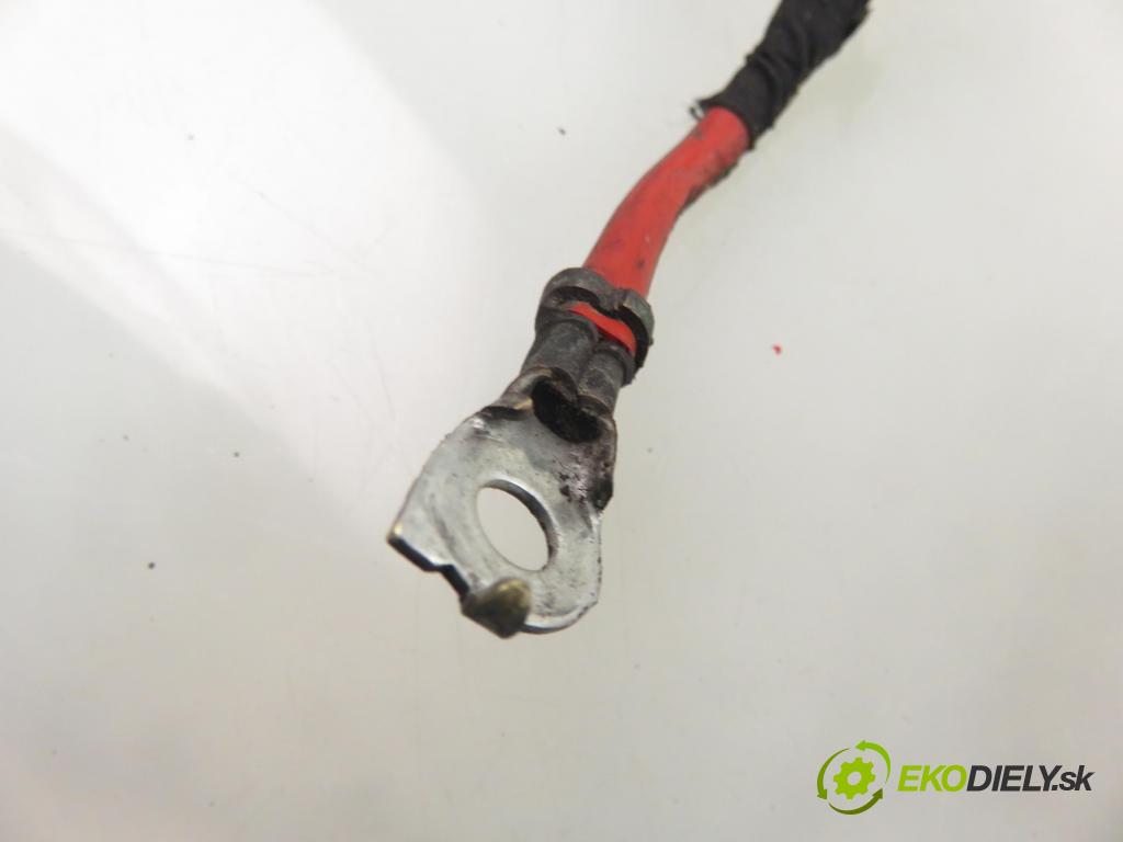 VW TOURAN (1T3) MINIVAN 2012 103,00 2.0 TDI - CFHC 1968,00 Riadenie ZE riadením 5WK46800K04 ; 1T1423050B