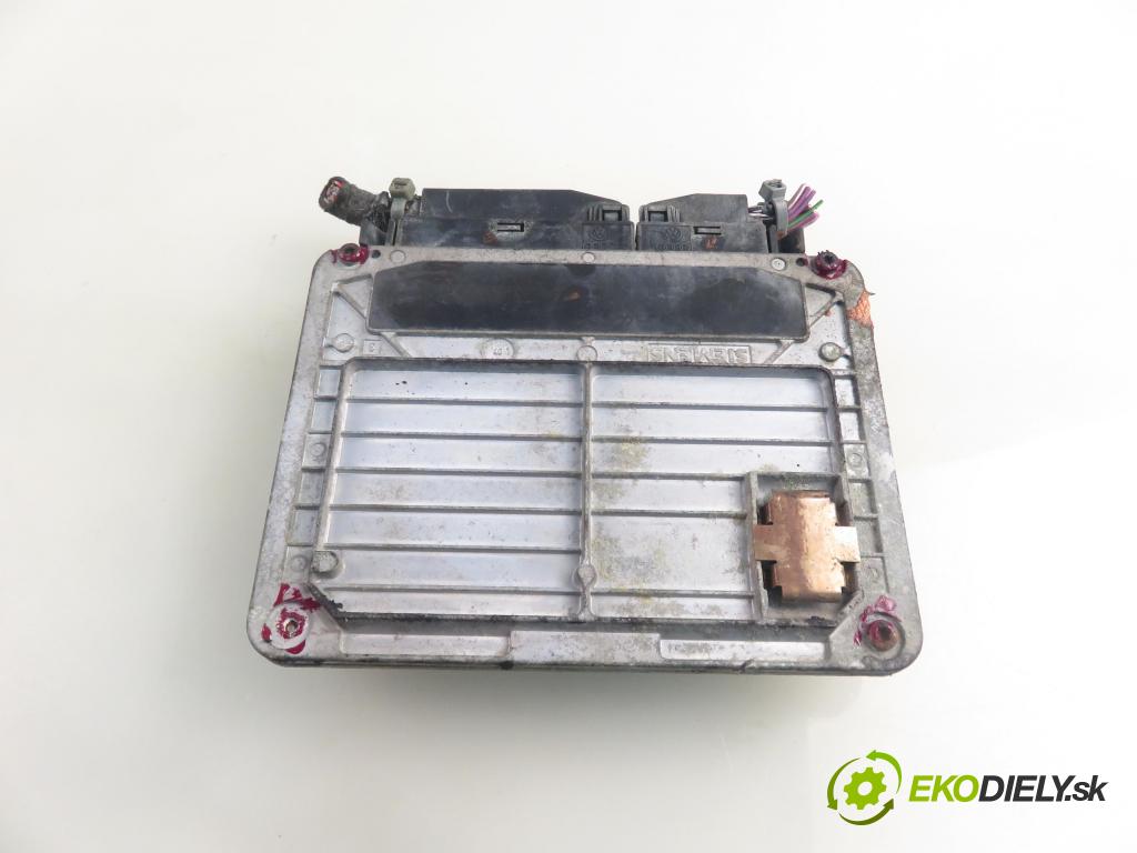 SKODA OCTAVIA I (1U2) LIFTBACK 1998 74,00 1.6 - AKL 1595,00 Riadiaca jednotka Motor 06A906019F ; 5WP432503