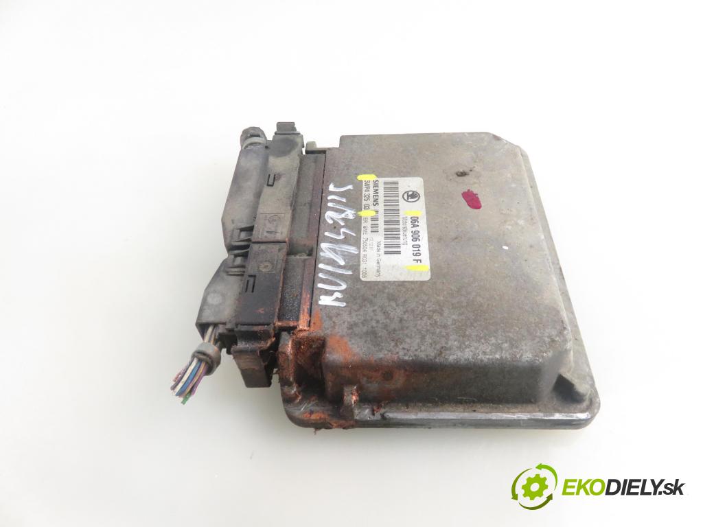 SKODA OCTAVIA I (1U2) LIFTBACK 1998 74,00 1.6 - AKL 1595,00 Riadiaca jednotka Motor 06A906019F ; 5WP432503