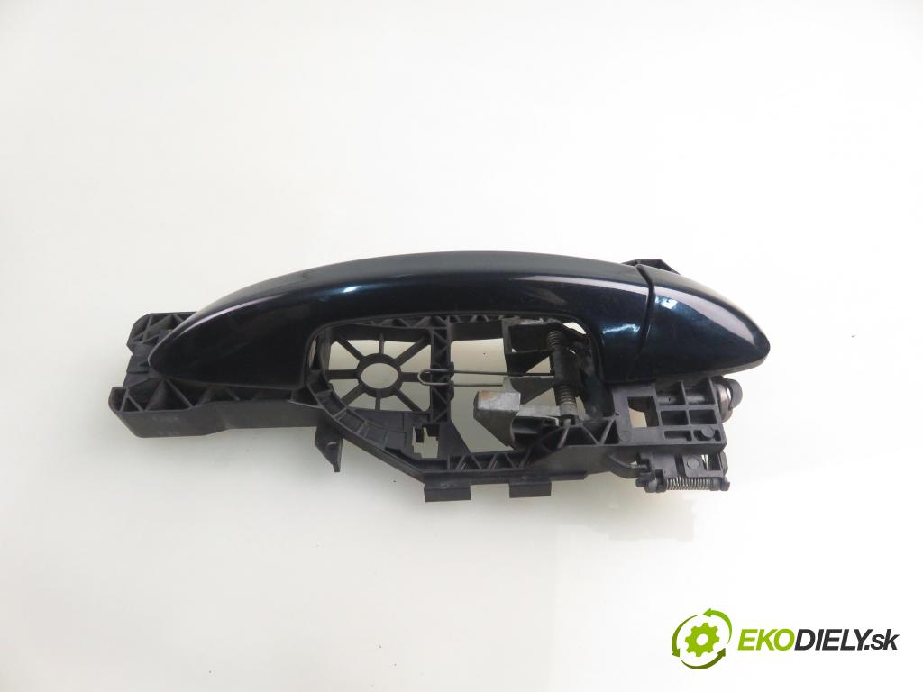 VW PASSAT B6 (3C2) SEDAN 2007 103,00 2.0 TDI - BMP 1968,00 Kľučka 3C0837886J