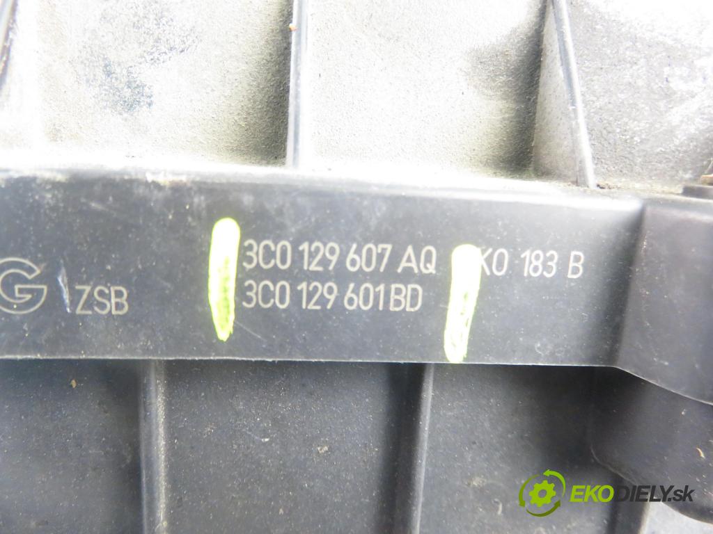 VW PASSAT B6 (3C2) SEDAN 2007 103,00 2.0 TDI - BMP 1968,00 Obal filtra vzduchu 3C0129607AQ ; 3C0129601BD (Obal filtra vzduchu)