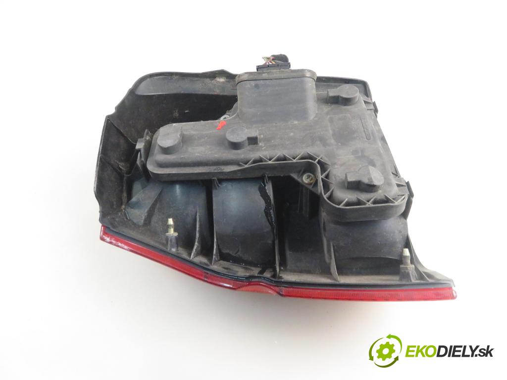 VW LUPO (6X1, 6E1) HB 2000 37,00 1 - AUC 999,00 Svetlo pravé zadné