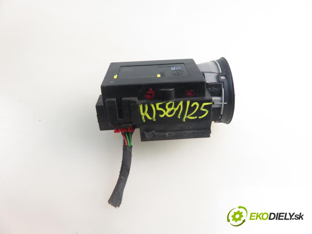 VW PASSAT B6 (3C2) SEDAN 2007 103,00 2.0 TDI - BMP 1968,00 spinačka 3C0905843Q (Spínacia skrinka)