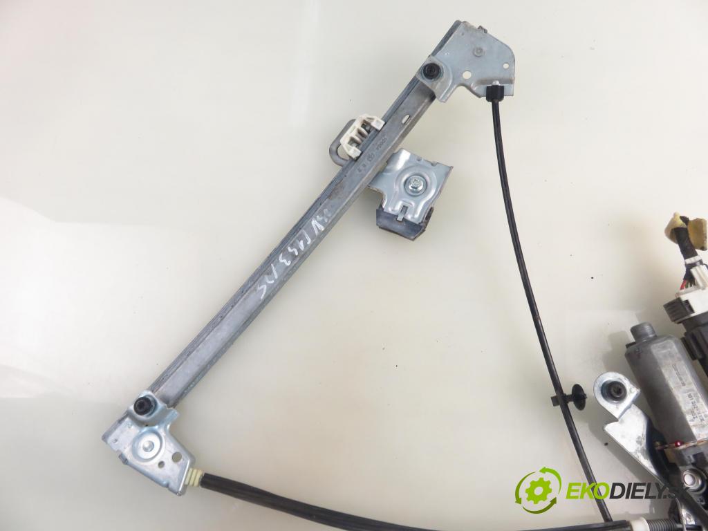 SKODA OCTAVIA I (1U2) LIFTBACK 1998 74,00 1.6 - AKL 1595,00 mechanismus oken PPE 1U1837402J