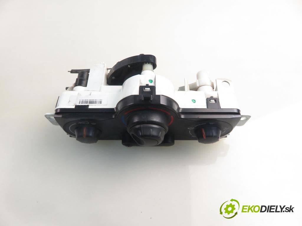 RENAULT KANGOO Express II (FW0/1_) FURGON 2011 50,00 1.5 dCi 70 - K9K 800 1461,00 Panel kúrenia KLIMATIZACE: 5F2140100