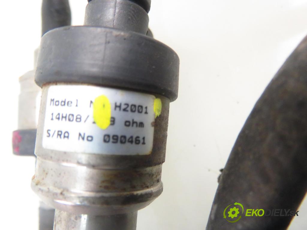 BMW 5 (E60) SEDAN 2004 125,00 520 i - 170 M54 B22 (226S1) 2171,00 Lišta vstrekovacia LPG 67R010213 ; H2001