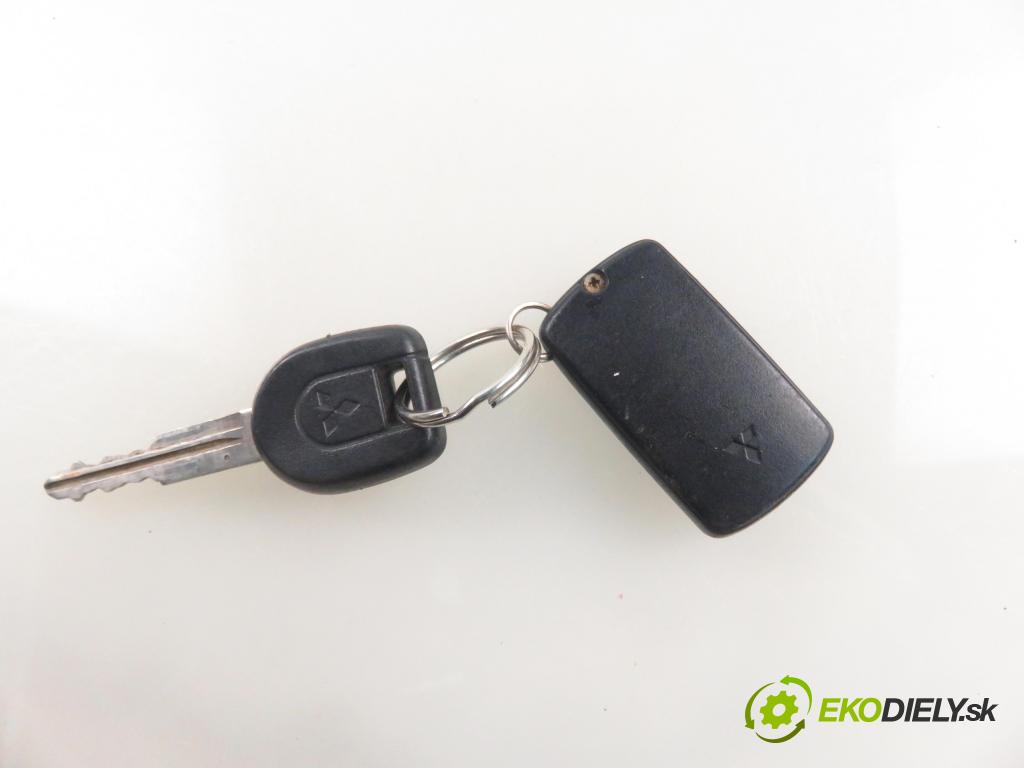 MITSUBISHI OUTLANDER I (CU_W) SUV 2003 100,00 2.0 4WD (CU2W) - 4G63 (DOHC 16V) 1997,00 spínačka MR587312 (Spínací skříňky a klíče)