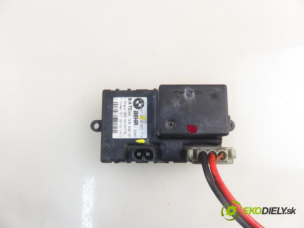 BMW 5 (E60) SEDAN 2004 125,00 520 i - 170 M54 B22 (226S1) 2171,00 rezistor / reostat kúrenia 6937774