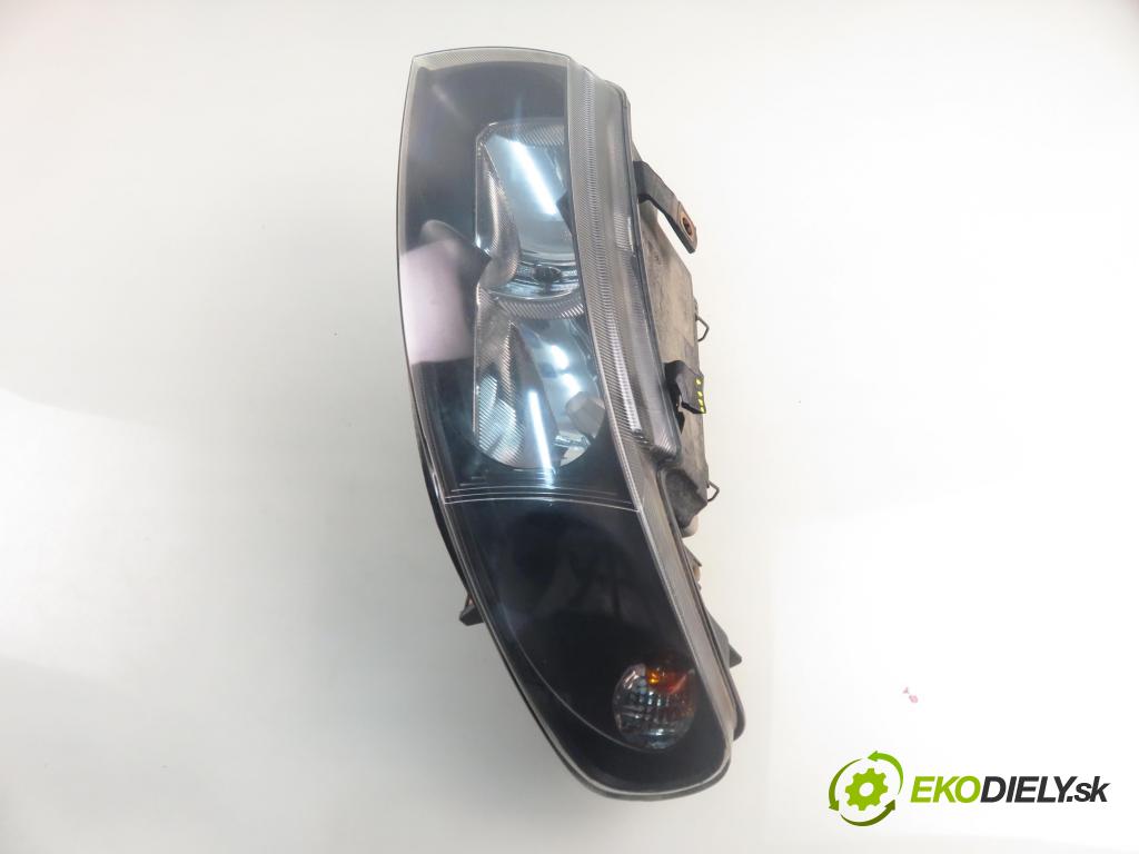 SEAT LEON (1M1) HB 2004 81,00 1.9 TDI - AHF 1896,00 světlo LP