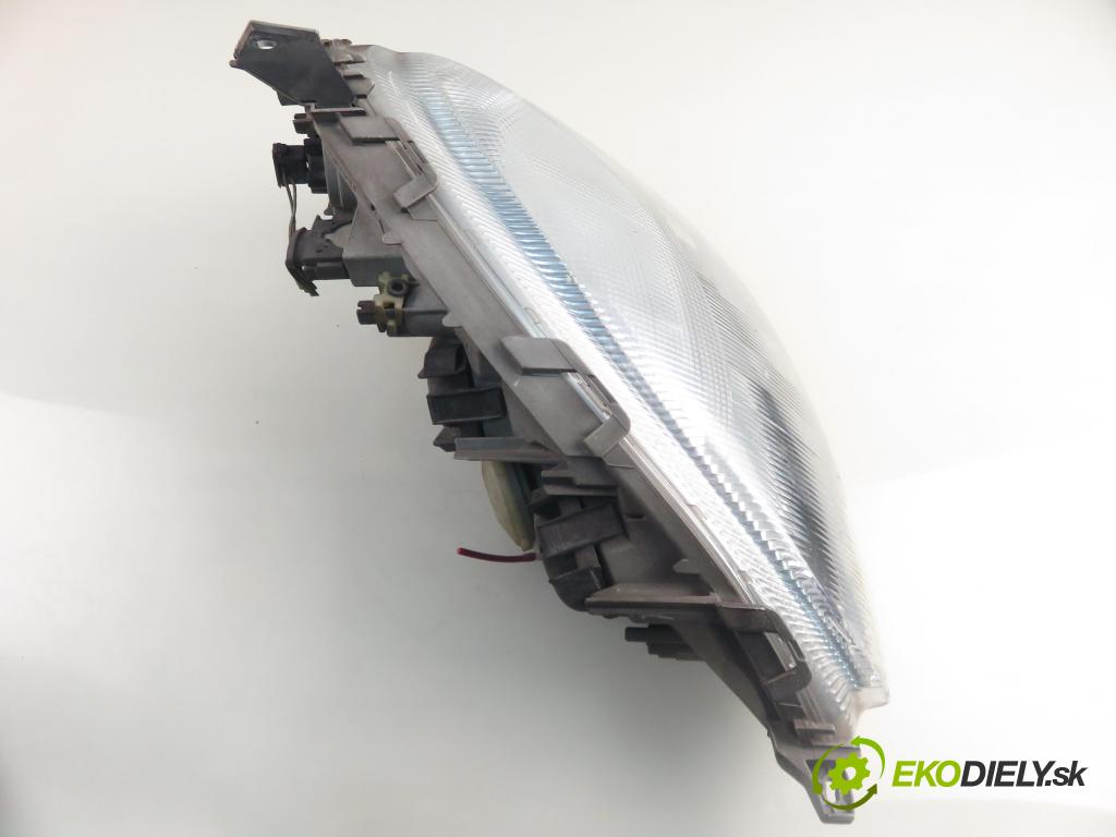MERCEDES-BENZ KLASA A (W168) HB 2000 75,00 1.6 102 A 160  M 166.960 1598,00 Svetlo LP